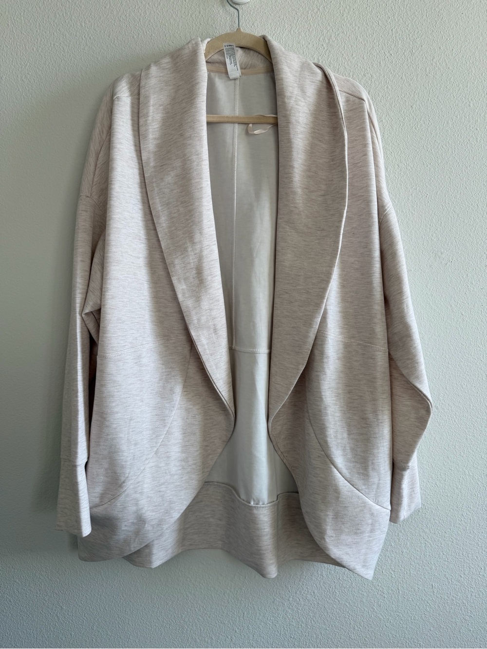 Yogalicous Scuba London Cardigan size Large